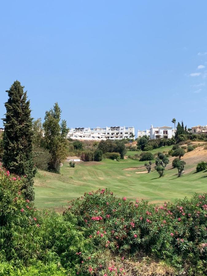 Sunset Golf&Pool Estepona Exterior foto